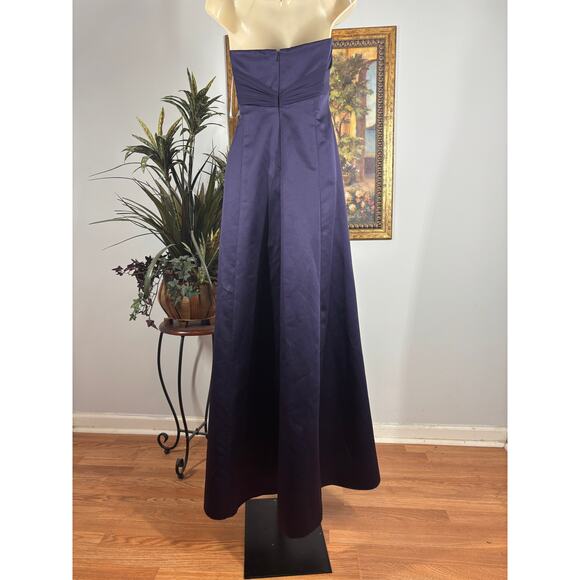 David’s Bridal Strapless Gown Sz 14 Ruched Bodice Formal Bridesmaid Eveningwear - Picture 4 of 10